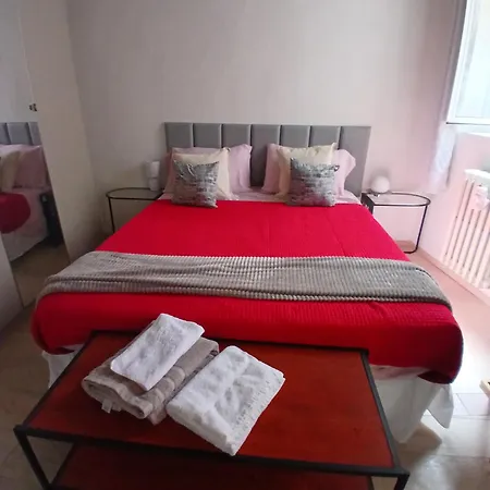 Casa Merulo- Matrimoniale Nocleg ze śniadaniem 3*